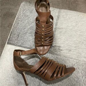 Ivanka Trump 6.5 heel.  Beautiful shoe wore one time